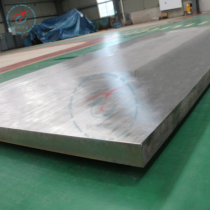 Placas Revestidas de Aço Carbono Titânio